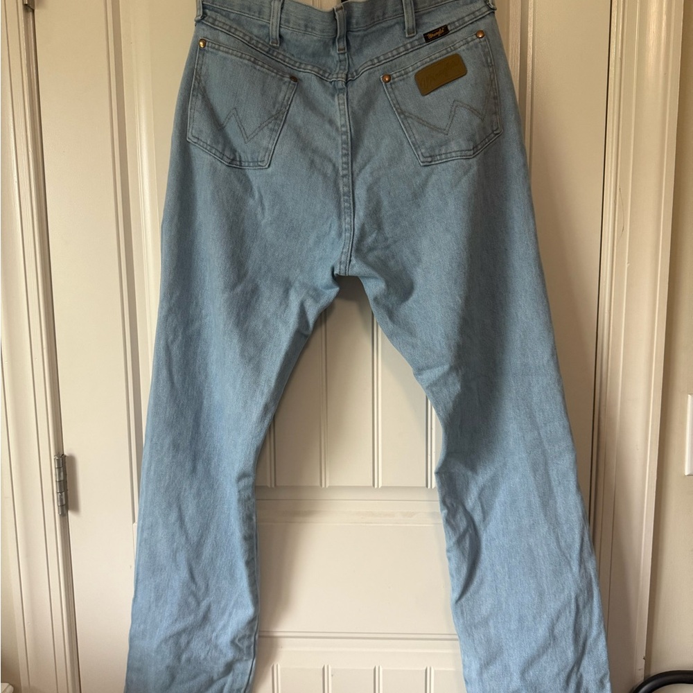 Wrangler Men's Antique Wash Cowboy Cut Original Fit Jeans 34x36